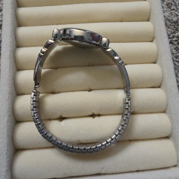 Womans Kathy Ireland Watch - Picture 3 of 5